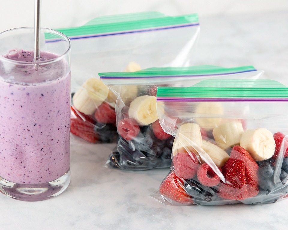 berry-smoothie-meal-prep