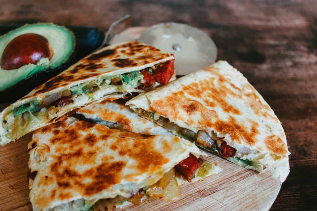 Quesadillas with avocdo