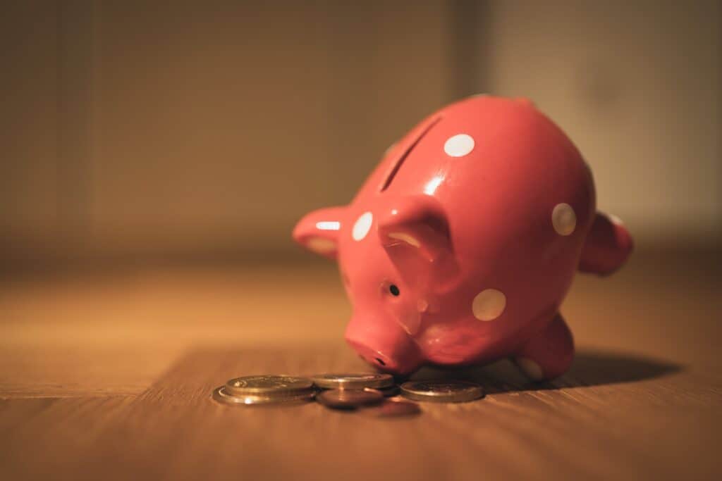 piggy bank saving money 